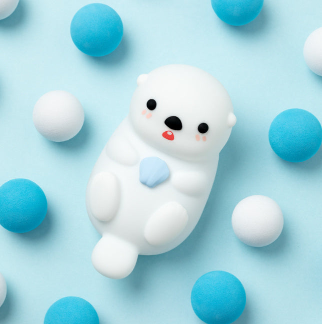 LumiPuffs® Ollie the Otter – Silicone Night Lamp